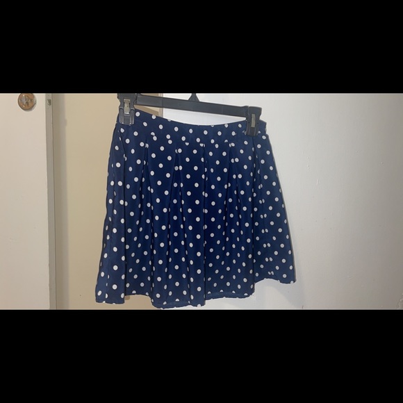 Small blue skirt - Picture 1 of 1